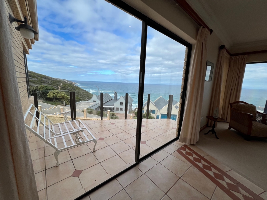 3 Bedroom Property for Sale in Dana Bay Western Cape